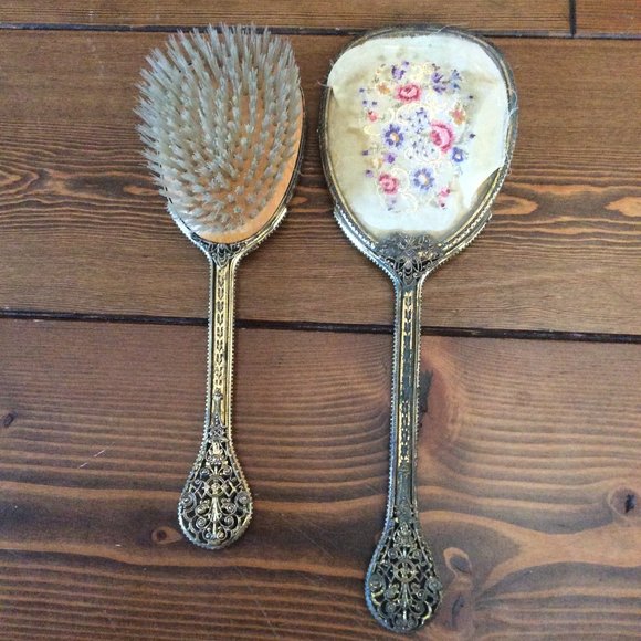 Vintage (Victorian/Edwardian) Vanity Set - Picture 2 of 6